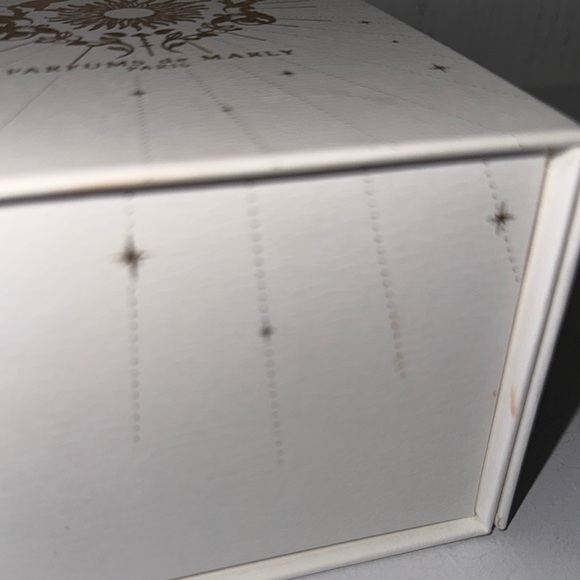 Parfums de Marly Paris storage Box - Picture 12 of 13